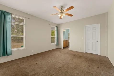 540 L Street Riddle OR 97469