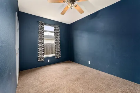 540 L Street Riddle OR 97469