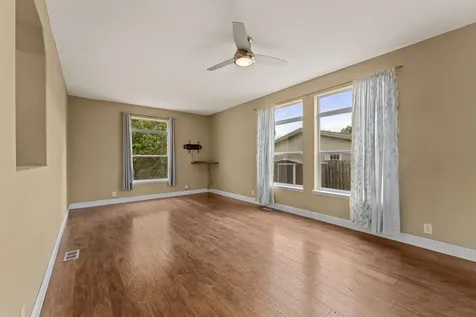 540 L Street Riddle OR 97469