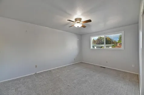 1221 Adele Drive Grants Pass OR 97526