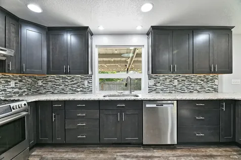 1221 Adele Drive Grants Pass OR 97526