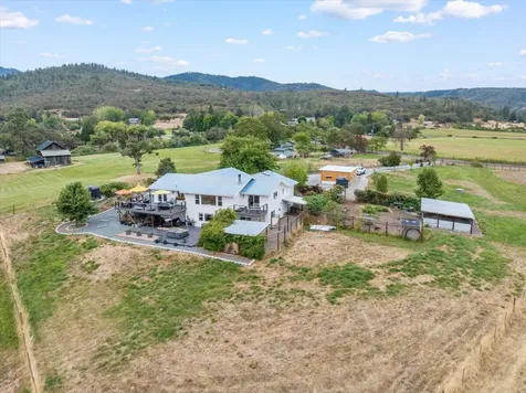 4139 Dark Hollow Road Medford OR 97501