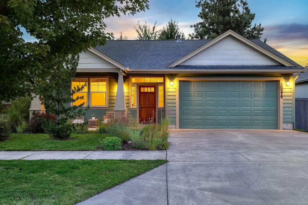 20574 Basket Flower Place Bend OR 97702