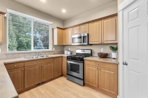 20574 Basket Flower Place Bend OR 97702