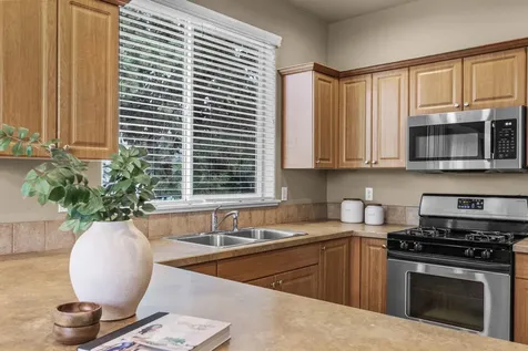 20574 Basket Flower Place Bend OR 97702