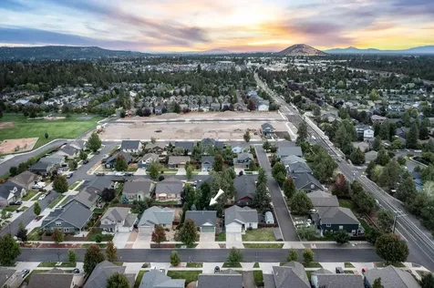 20574 Basket Flower Place Bend OR 97702