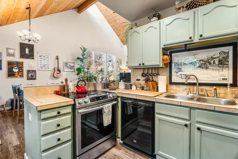 3182 NE Post Avenue Bend OR 97701