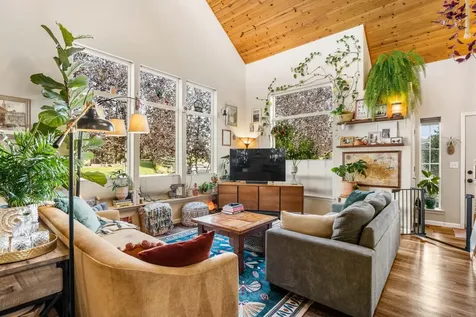 3182 NE Post Avenue Bend OR 97701