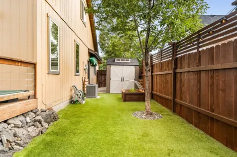 3182 NE Post Avenue Bend OR 97701