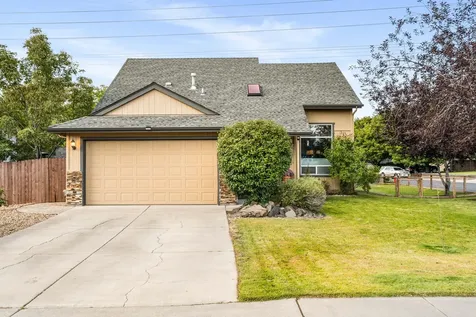 3182 NE Post Avenue Bend OR 97701