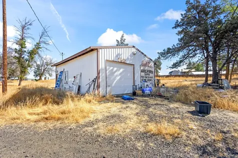 1928 SW Grant Street Madras OR 97741