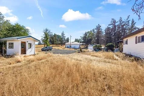 1928 SW Grant Street Madras OR 97741