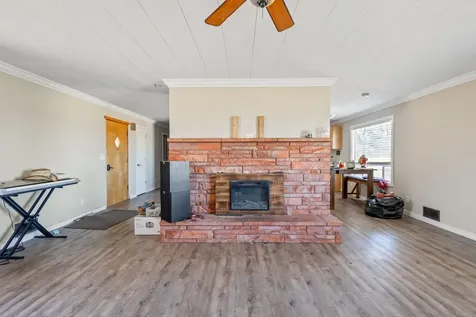 1928 SW Grant Street Madras OR 97741