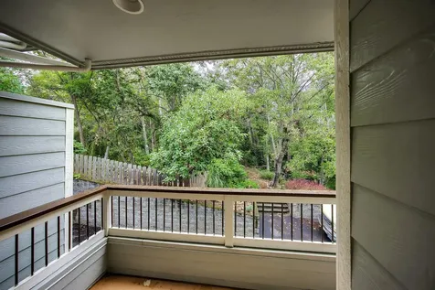 919 Bellview Avenue Ashland OR 97520