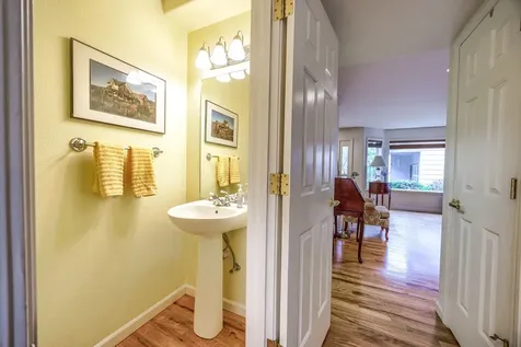 919 Bellview Avenue Ashland OR 97520