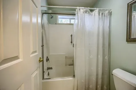 919 Bellview Avenue Ashland OR 97520