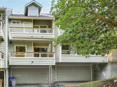 919 Bellview Avenue Ashland OR 97520