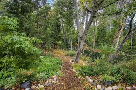 919 Bellview Avenue Ashland OR 97520