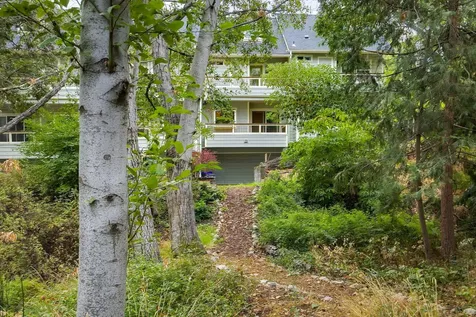 919 Bellview Avenue Ashland OR 97520