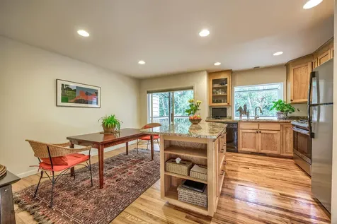 919 Bellview Avenue Ashland OR 97520