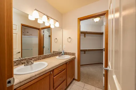 2546 SW Valleyview Drive Redmond OR 97756