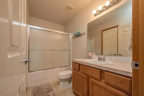 2546 SW Valleyview Drive Redmond OR 97756