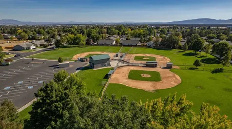 2546 SW Valleyview Drive Redmond OR 97756