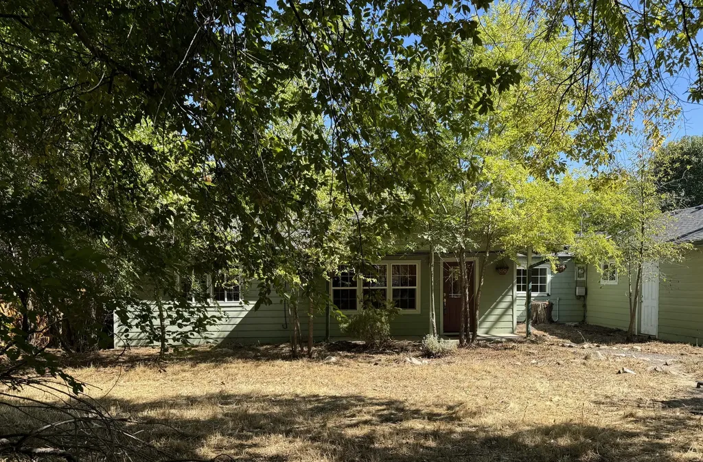 3345 Highway 66 Ashland OR 97520