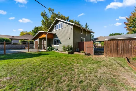 1000 Doneen Lane Grants Pass OR 97526