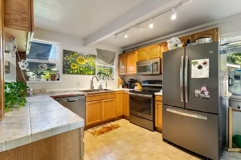 1000 Doneen Lane Grants Pass OR 97526