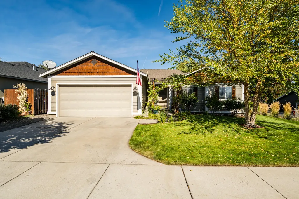 2315 NW Cedar Avenue Redmond OR 97756