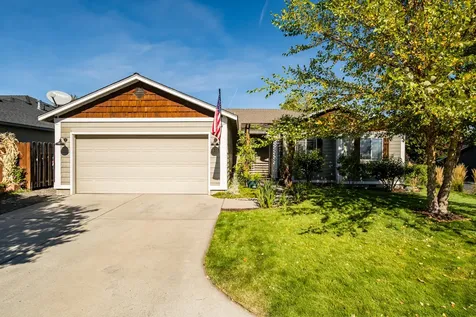 2315 NW Cedar Avenue Redmond OR 97756