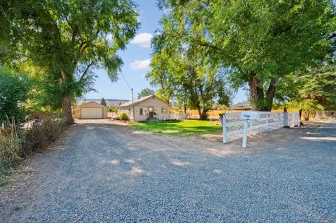 1940 NE Laughlin Road Prineville OR 97754