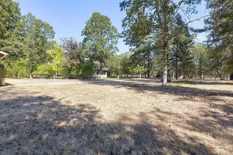 151 Boyer Road Grants Pass OR 97526