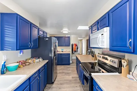 7920 Gladstone Avenue White City OR 97503