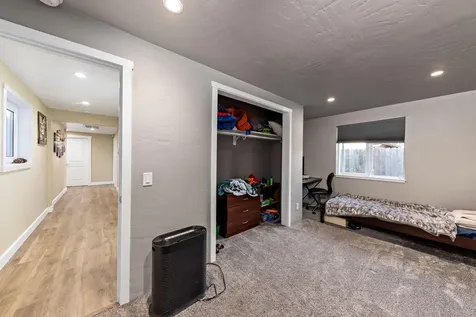 7920 Gladstone Avenue White City OR 97503