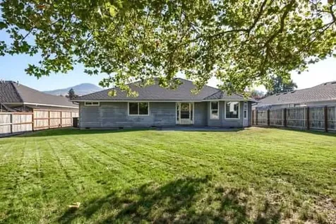 1157 Riverrock Way Medford OR 97504