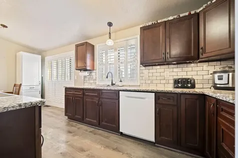2710 NE Harvey Lane Bend OR 97701