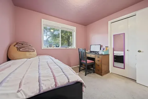 2710 NE Harvey Lane Bend OR 97701