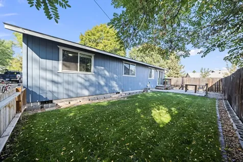 2710 NE Harvey Lane Bend OR 97701