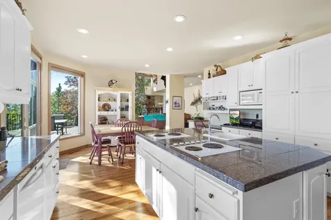 2801 Old Military Road Central Point OR 97502