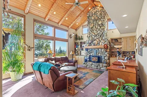 2801 Old Military Road Central Point OR 97502