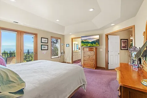 2801 Old Military Road Central Point OR 97502