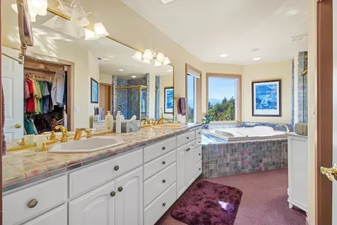 2801 Old Military Road Central Point OR 97502