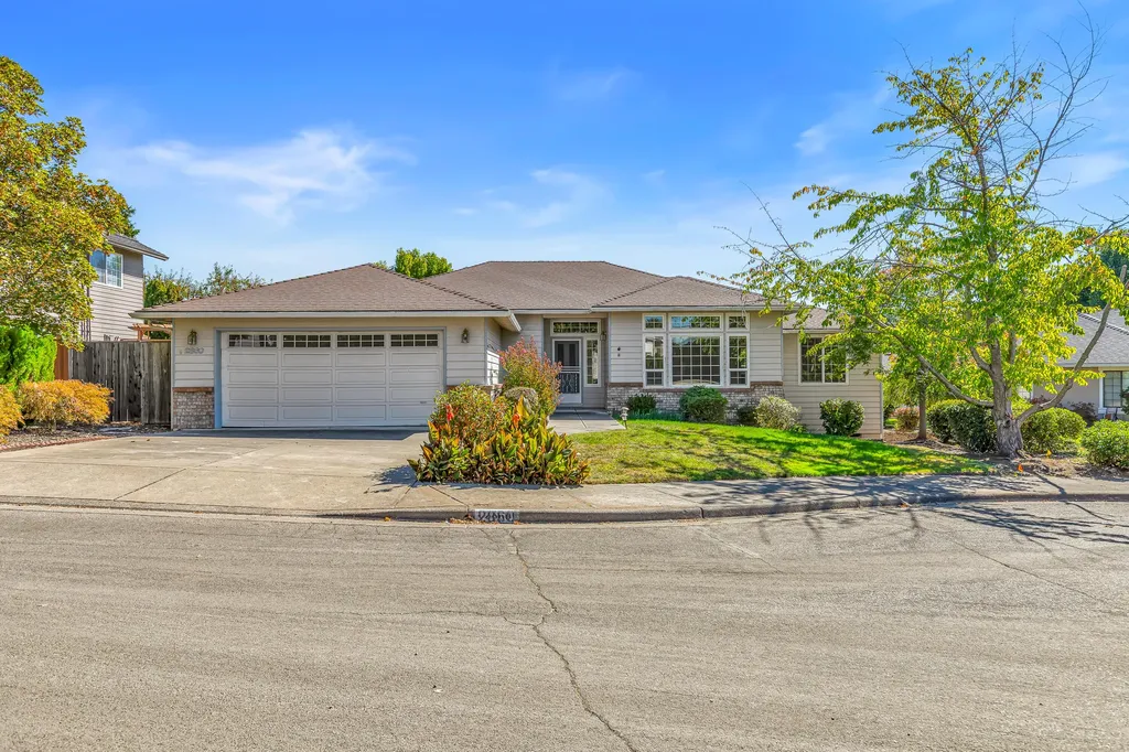 2860 Shanteal Place Medford OR 97504