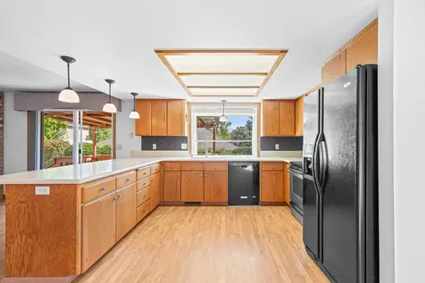 2860 Shanteal Place Medford OR 97504