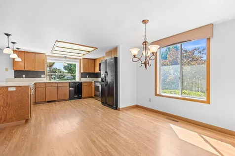 2860 Shanteal Place Medford OR 97504