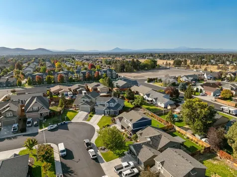 2601 SW Indian Lane Redmond OR 97756
