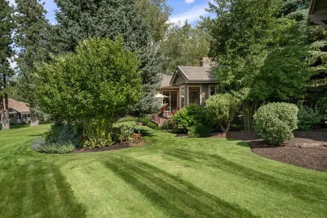 19346 Golden Lake Court Bend OR 97702