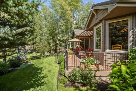 19346 Golden Lake Court Bend OR 97702